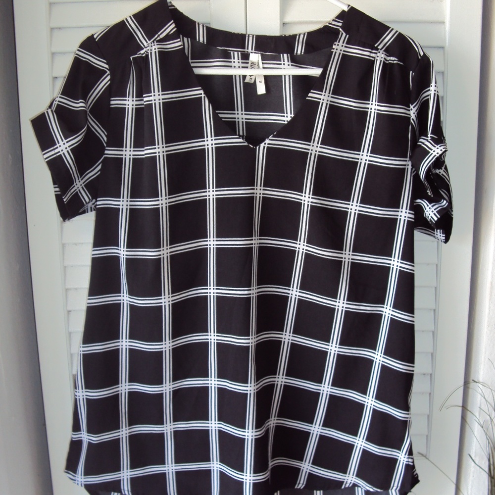 Black & White Stripe Shirt
